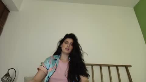 hollyshit_ online show from July 22, 1:17 am