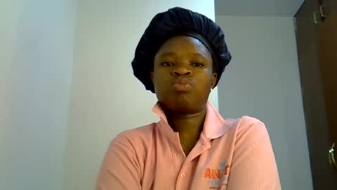 holy_ebony online show from June 22, 6:10 am