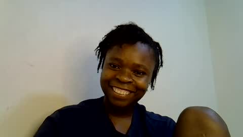 holy_ebony online show from June 18, 9:14 am