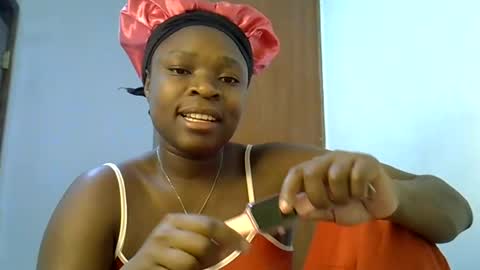 holy_ebony online show from August 6, 9:11 pm