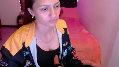Juli online show from May 2, 4:16 am