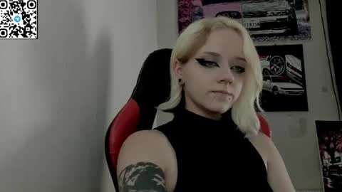 holy_mistresss online show from July 31, 9:32 am