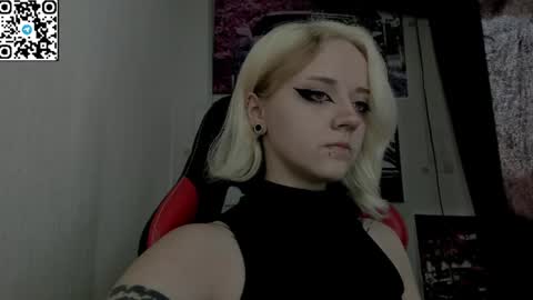 holy_mistresss online show from July 28, 9:07 am