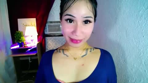 Snapshot of holy_samyx chatting on September 27, 7:04 am holy_samyx online show from September 27, 7:04 am