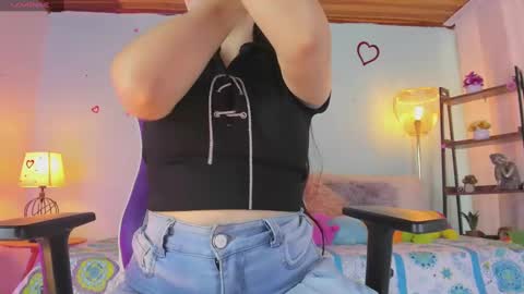 HONEY online show from December 9, 6:35 pm