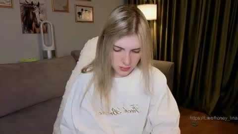 Lina online show from July 20, 5:57 pm