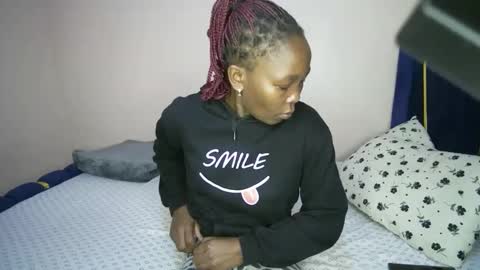 honey_nubia0 online show from December 13, 9:32 pm