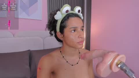 honey_sofii_ online show from September 17, 11:52 am