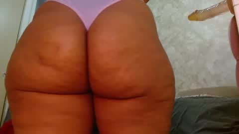 Honey-Sweett online show from July 28, 4:39 pm