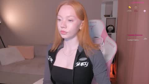 honeyautumn online show from October 18, 10:00 pm