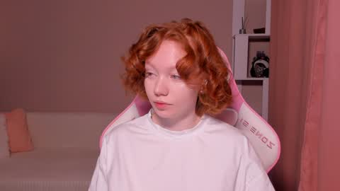 honeyautumn online show from January 10, 12:49 am