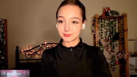 Masha online show from May 15, 1:25 pm