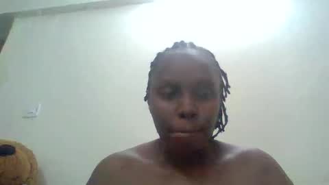 honeydripxy online show from May 19, 7:10 pm