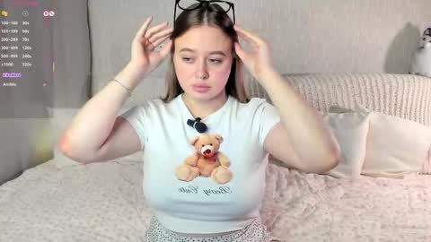 Jenny online show from December 4, 1:35 pm