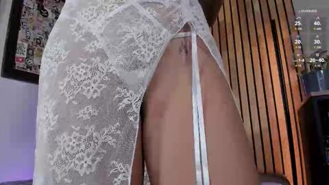 Sofia independent model online show from September 23, 10:46 am