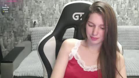 Snapshot of honeyynancyy chatting on September 26, 12:58 pm Nancy online show from September 26, 12:58 pm