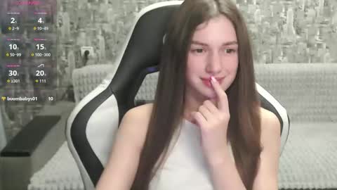 Snapshot of honeyynancyy chatting on September 17, 4:27 pm Nancy online show from September 17, 4:27 pm