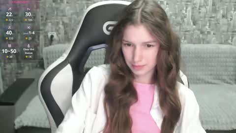 Snapshot of honeyynancyy chatting on September 29, 12:21 pm Nancy online show from September 29, 12:21 pm