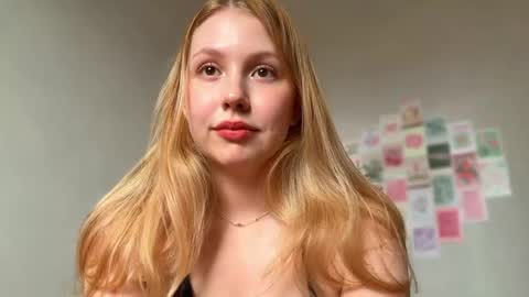 Audrey online show from April 28, 2:27 am