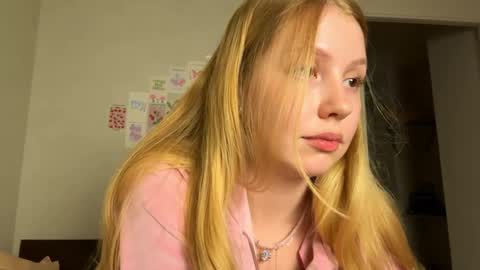 Audrey online show from February 12, 1:02 pm