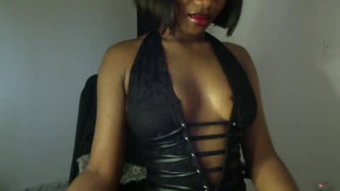 delilah online show from June 25, 11:34 am