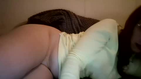Snapshot of horny_hey chatting on October 17, 5:54 am Serena online show from October 17, 5:54 am