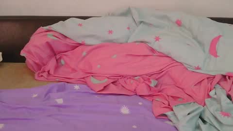 Snapshot of horny_hey chatting on March 8, 12:39 pm Serena online show from March 8, 12:39 pm