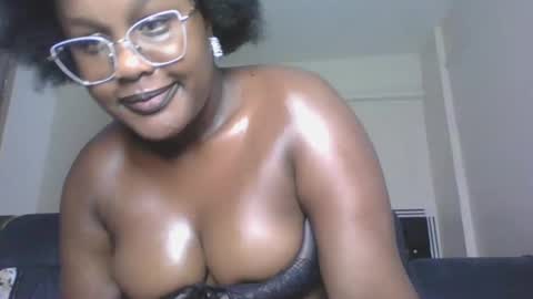 Lucy online show from July 6, 5:59 pm