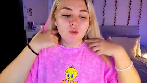 HornyCakee online show from October 21, 11:36 am