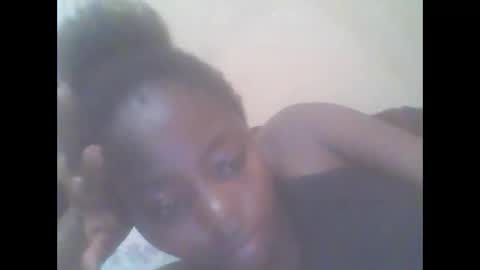Snapshot of hornygal001 chatting on October 3, 6:18 am hornygal001 online show from October 3, 6:18 am