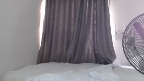 hornyxbum online show from July 25, 8:32 am