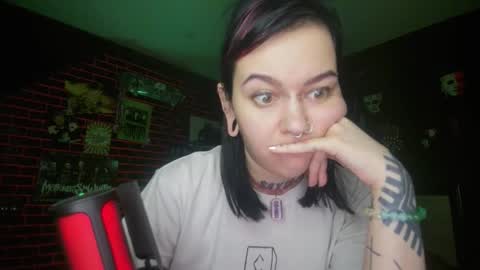 Messalina Horror online show from September 17, 6:06 pm