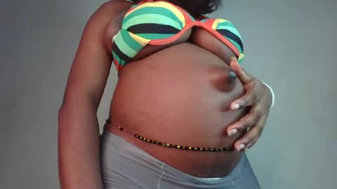 Zarah online show from July 28, 4:39 pm