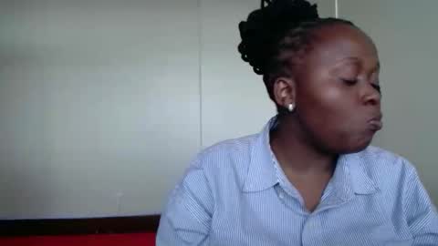 Linah online show from November 30, 11:36 am