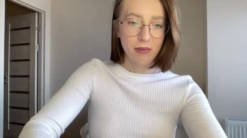 Lina online show from January 14, 1:49 pm