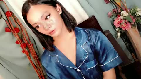 Snapshot of hot_n_spicy69 chatting on March 3, 4:43 pm SWEET AGATHA online show from March 3, 4:43 pm