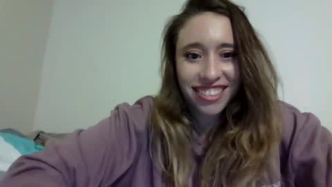 hotandhorny3591 online show from June 18, 7:41 pm