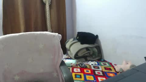 Snapshot of hotandpower10 chatting on October 7, 12:04 am Hot and PowerHOPE U MISS ME online show from October 7, 12:04 am