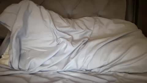 Ember online show from October 3, 3:55 am