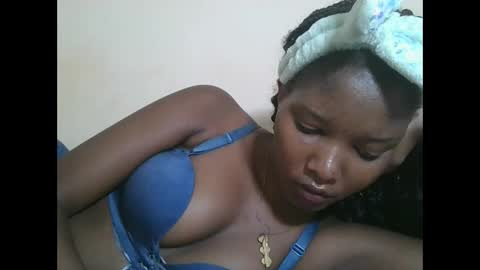 love online show from April 29, 4:48 am