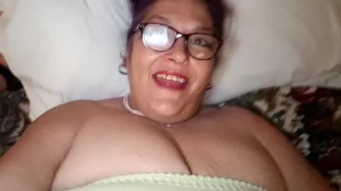 hotboobs117 online show from June 14, 6:25 am