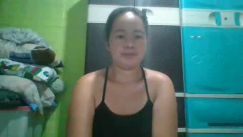 hotchicks4uxx online show from February 6, 11:04 pm