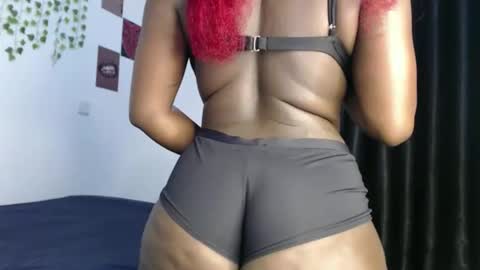 Hotcurvykeisha online show from February 16, 8:30 pm