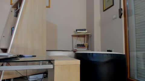 Erika  online show from January 7, 9:46 pm