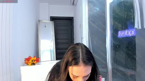 Snapshot of hotfallingdevil chatting on October 10, 5:01 am hotfallingdevil online show from October 10, 5:01 am