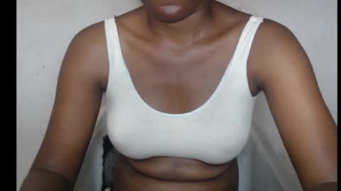 hotjessie0 online show from October 3, 9:03 am