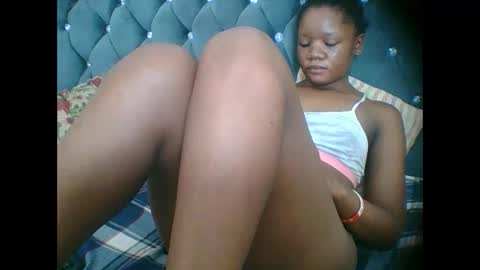 LOYCE online show from March 5, 11:44 pm