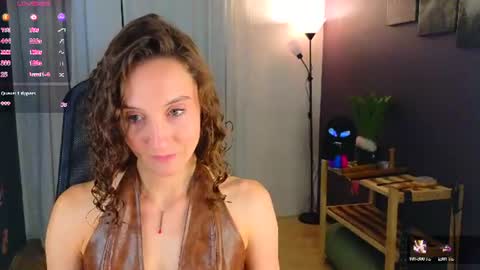 Allison  online show from June 16, 3:02 pm
