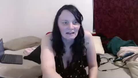 hotmodel1984 online show from March 12, 1:58 am