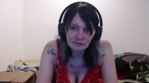 hotmodel1984 online show from July 1, 2:11 am